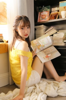 小兔子被蛇用两根WRITEAS